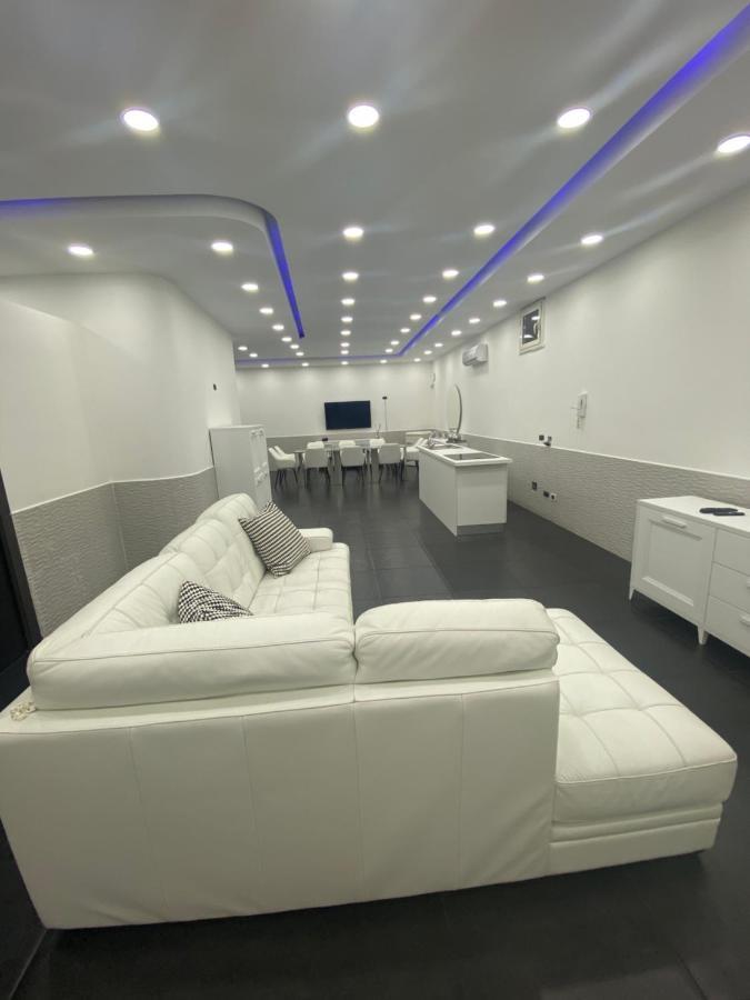 Casa Vacanza Napoli Bagian luar foto